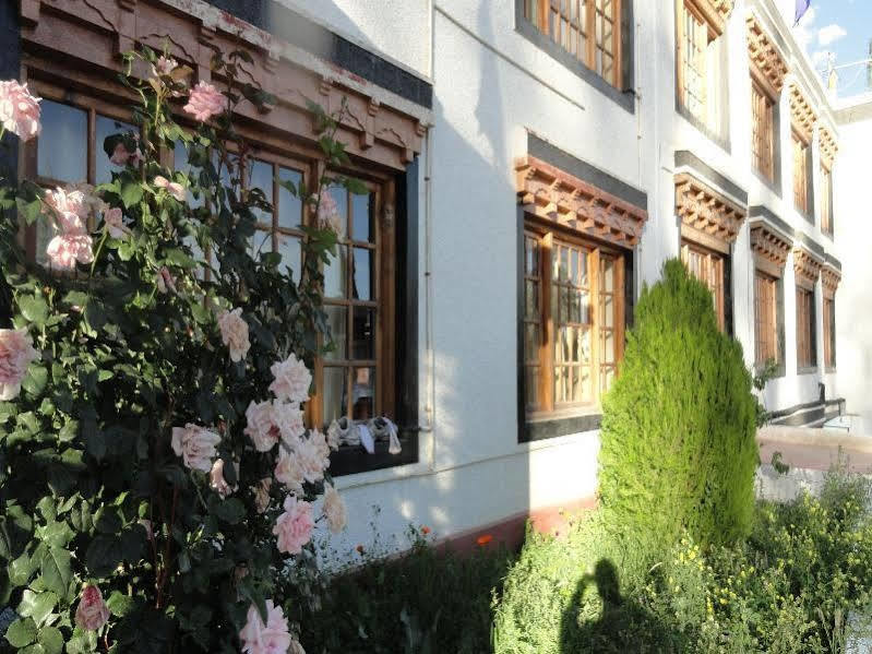 Hotel Mandala Leh Exterior foto